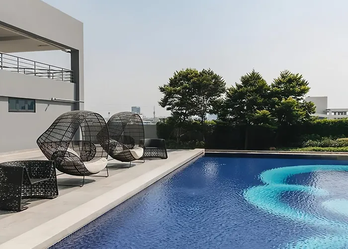 Artisan Ratchada Apartment *